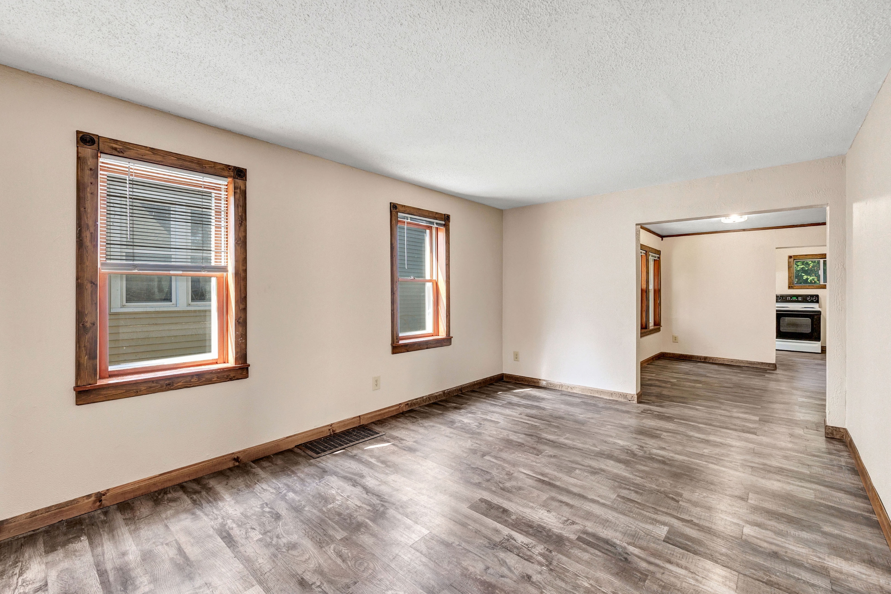 419 North Ashland Avenue - Lower